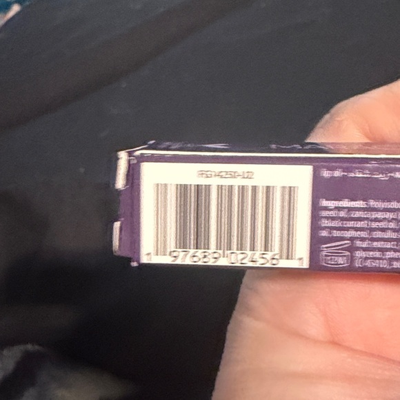 Tarte Maracuja Juicy Plumping Lip in shimmering hibiscus - Picture 8 of 8